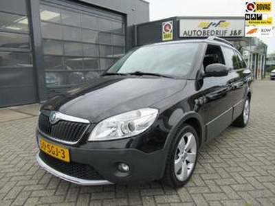 Skoda FABIA Combi 1.2 TSI Scout / AIRCO/PDC/TREKHAAK/LMV