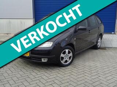 Skoda FABIA Combi 1.4-16V Elegance Airco!! Automaat!! NAP!!