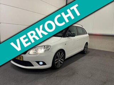 Skoda FABIA Combi 1.4 TSI RS 180PK, Nieuwe Distributieriem, Bluetooth, Stoelverwarming,