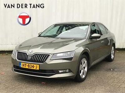 Skoda SUPERB 1.8 TSI Style Business/ veel opties!