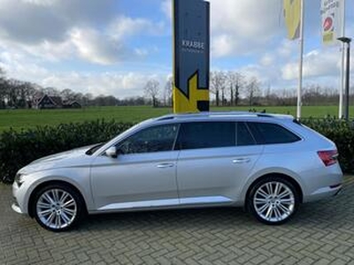 Skoda SUPERB Combi 1.4 TSI PHEV iV Laurin en Klement Pano/Trekhaak