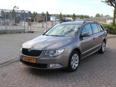 Skoda SUPERB Combi 1.8 TSI Comfort Business NAVI/CRUISE CONTROL