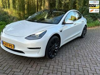 Tesla Model 3 Performance 513 pk autopilot 1 Eig. 19000 km b.j. 3-2021 20