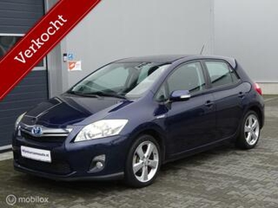 Toyota AURIS 1.8 Full Hybrid Aut. Exe. 17 inch, Camera, Keyless