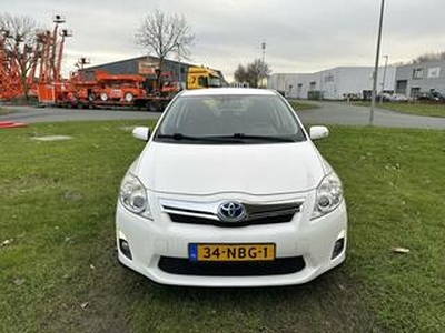 Toyota AURIS 1.8 Full Hybrid Dynamic - VERKOCHT!