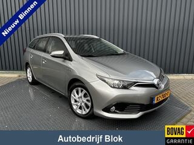 Toyota AURIS 1.8 Hybrid Dynamic | Navi | Camera | Prijs Rijklaar!!