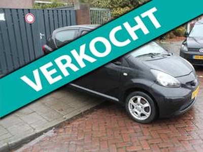 Toyota AYGO 1.0-12V 5DRS / Airco / Centrale vergrendeling