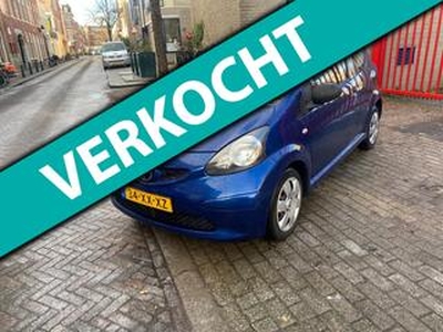 Toyota AYGO 1.0-12V AIRCO / APK / NAP / DEALER ONDERHOUDEN