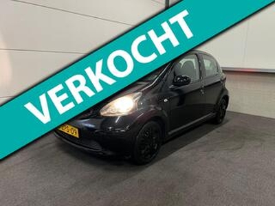 Toyota AYGO 1.0-12V Airco, Centrale Deur Vergrendeling, 5 Deurs, Elektrische Ramen