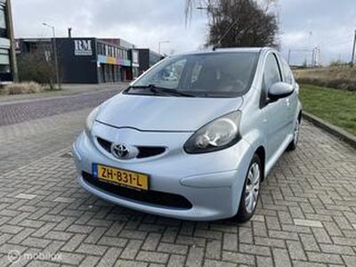 Toyota AYGO 1.0-12V +Airco/Elektrische ramen