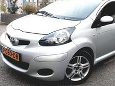 Toyota AYGO 1.0-Airco/Elek Pakket/Nw APK/Garantie/einde 2011/105,000Kl