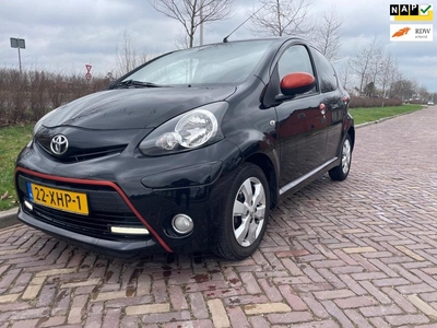 Toyota Aygo 1.0 VVT-i Dynamic Orange/ Airco/ NAP