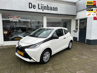 TOYOTA AYGO 1.0 VVT-i x