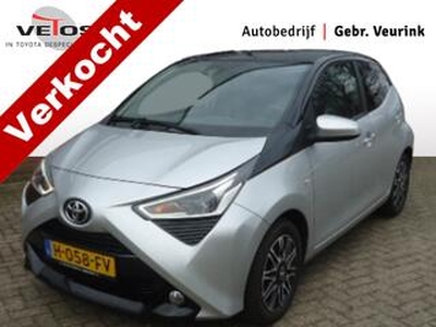 Toyota AYGO 1.0 VVT-i x-clusiv