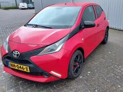 Toyota AYGO 1.0 VVT-i x-now