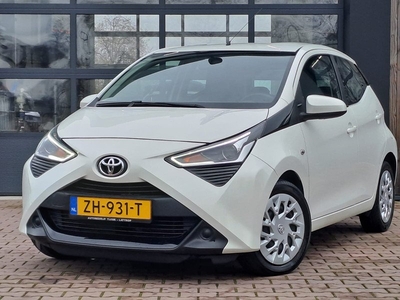 Toyota Aygo 1.0 VVT-i X-play Limited | Airco | Apple Carplay | Camera