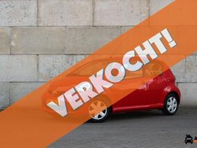 Toyota AYGO 5-Deurs 1.0-12V VVT-i Comfort Airco, Elek.ram, Radio/CD