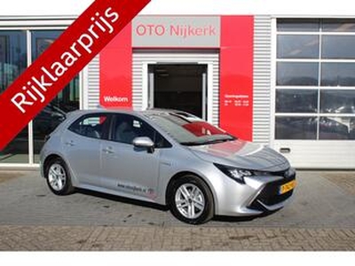 Toyota COROLLA 1.8 Hybrid Active met trekhaak