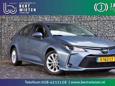 Toyota COROLLA 1.8 Hybrid Business | Navi | Clima | Cruise