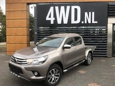 Toyota HI-LUX HiLux 2.4 D-4D AUT 5 PERS/VAN MULTI CARGO-CUSTOMS ? 38900 EXCL Ideale 4WD bedrijfsauto 5 pers grijs kenteken - lage 4wd gearing - en ruime laadvloer/ laadbak naar uw eigen wensen in te richten . verschillende afneembare opbouw modules mogelijk .