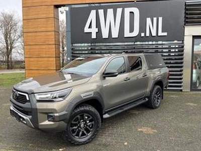 Toyota HI-LUX HiLux 2.8 D-4D AUT DC 2 PERS VAN LEVERBAAR 2024 INVINCIBLE LEDER /NAVI/CLIMA /CRUISE ? 52.900EXCL GEGARANDEERDE LEVERING 2024 FISCAAL VOORDELIG Ideale 4 X4 bedrijfsauto 3500 KG lage /hoge gearing naar wens inrichtten . FISCAAL voordelig lage tarief P