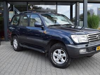 Toyota LAND CRUISER 100 4.2 TD EXECUTIVE A/T 7 SITZ MARGE