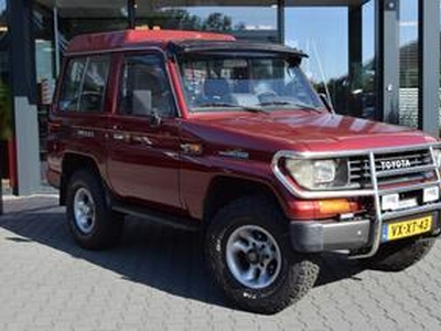 Toyota LAND CRUISER 2.4 TD 3DRS VX VAN MARGE