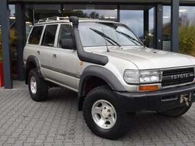 Toyota LAND CRUISER 80 4.2 TD GX 5 SITZ