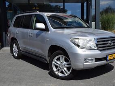 Toyota LAND CRUISER V8 4.5 D-4D EXECUTIVE A/T VAN