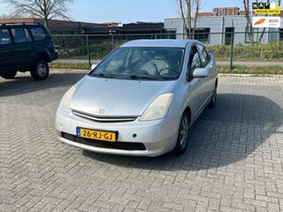 Toyota PRIUS 1.5 VVT-i AIRCO AUTOMAAT BJ 2005