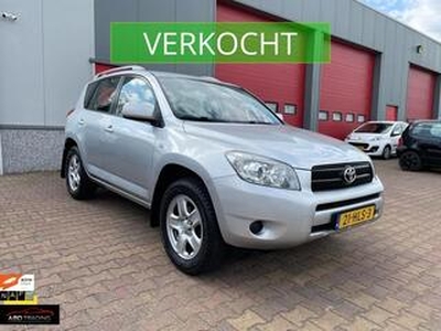 Toyota RAV4 2.0 16v VVT-i Terra