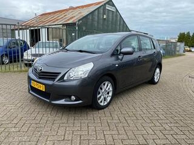 Toyota VERSO 2.0 D-4D |Panoramadak|Navi|Airco Verkocht!!