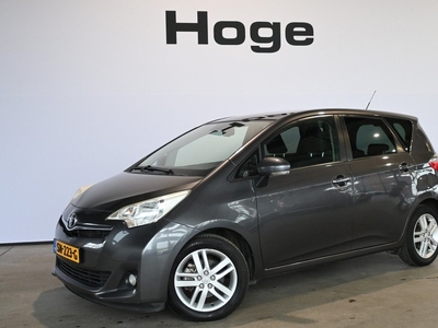 Toyota Verso-S 1.3 VVT-i Dynamic Ecc Navigatie Panoramadak 100% Onderhouden! Inruil Mogelijk!