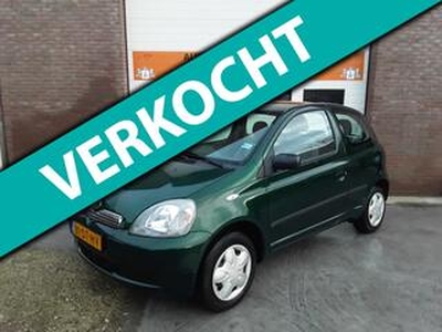 Toyota YARIS 1.0-16V VVT-i Sol 97DKM NAP/Nette Auto!