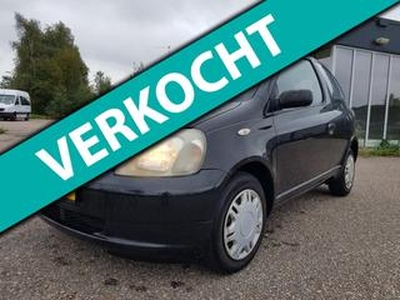 Toyota YARIS 1.0-16V VVT-i Terra inruilkoopje zo mee apk verlopen!