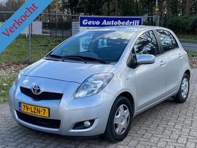 Toyota YARIS 1.3 16v VVT-i Aspiration