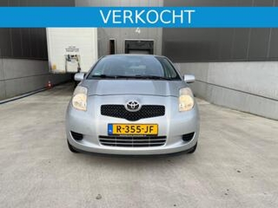 Toyota YARIS 1.3 16v VVT-i Linea Luna