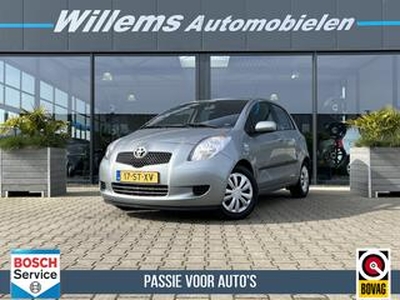 Toyota YARIS 1.3 VVTi Sol Airco & Navigatie