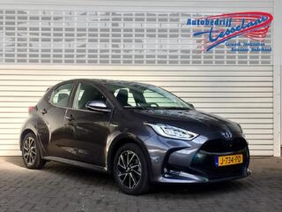 Toyota YARIS 1.5 Hybrid First Edition Rijklaarprijs!