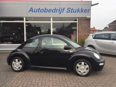 Volkswagen BEETLE (NEW) 1.6 envogue “WHEELER DEALER AUTO”