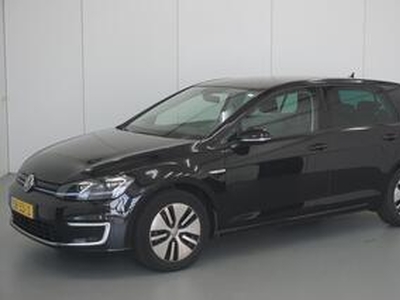 Volkswagen e-Golf E-Golf / Camera / Navigatie / Apple Carplay/Android Auto / Stoelverwarming