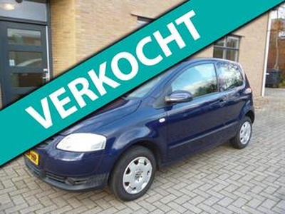 Volkswagen FOX Volkswagen Fox 1.2 Trendline, stuurbekrachtiging