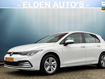 Volkswagen Golf 1.0 eTSI Life Business/Dealer onderhouden/NL auto/Camera/Navigatie