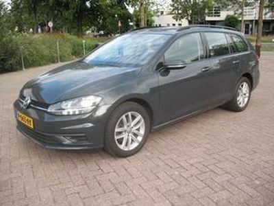 Volkswagen GOLF 1.0 TSI 115 pk VARIANT.LMV-Navigatie-Airco