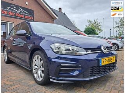 Volkswagen GOLF 1.0 TSI Comfortline Business R-Line! Carplay, Navi, massagestoel, stoelverwarming, pdc, etc! Prijs incl beurt!