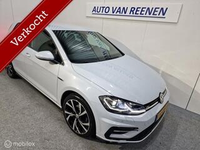 Volkswagen GOLF 1.0 TSI Highline R line !!!