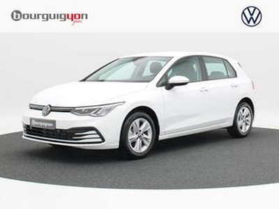 Volkswagen GOLF 1.0 TSI Life 81 kW / 110 pk 6 versn. Hand | Parkeersensoren voor en achter | DAB | Regensensor | Led koplampen |