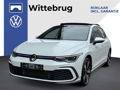 VOLKSWAGEN GOLF 1.4 eHybrid 245pk DSG GTE / Panoramadak / 18