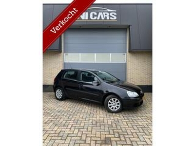 Volkswagen GOLF 1.4 FSI Businessline