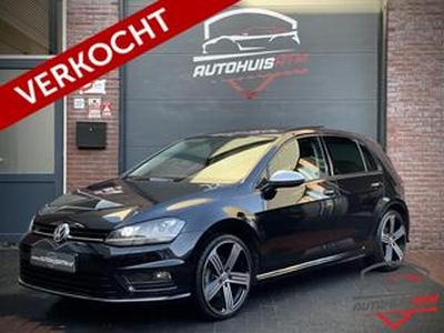 Volkswagen GOLF 1.4 TSI ACT Highline R-line PANO DSG BI-XENON PDC CLIMATR